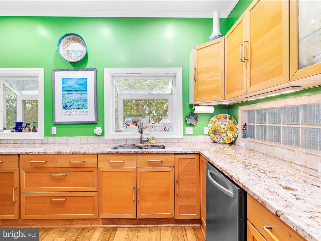 720 Southeast Creek Road Church Hill, MD 21623 - Photo 22 of 53 a kitchen with a sink and a stove