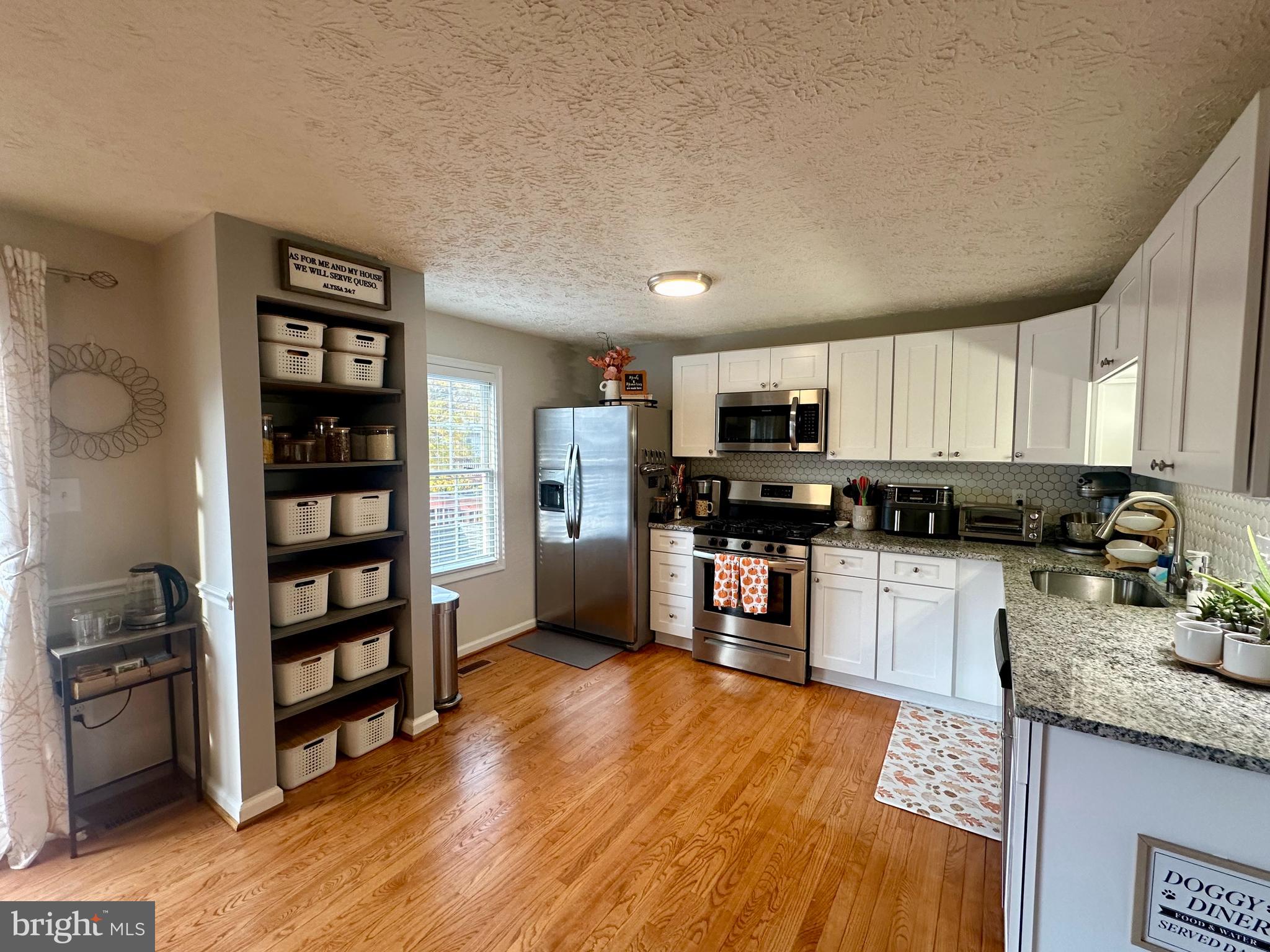 2409 Warm Spring Way Odenton, MD 21113 - Photo 5 of 24 Kitchen