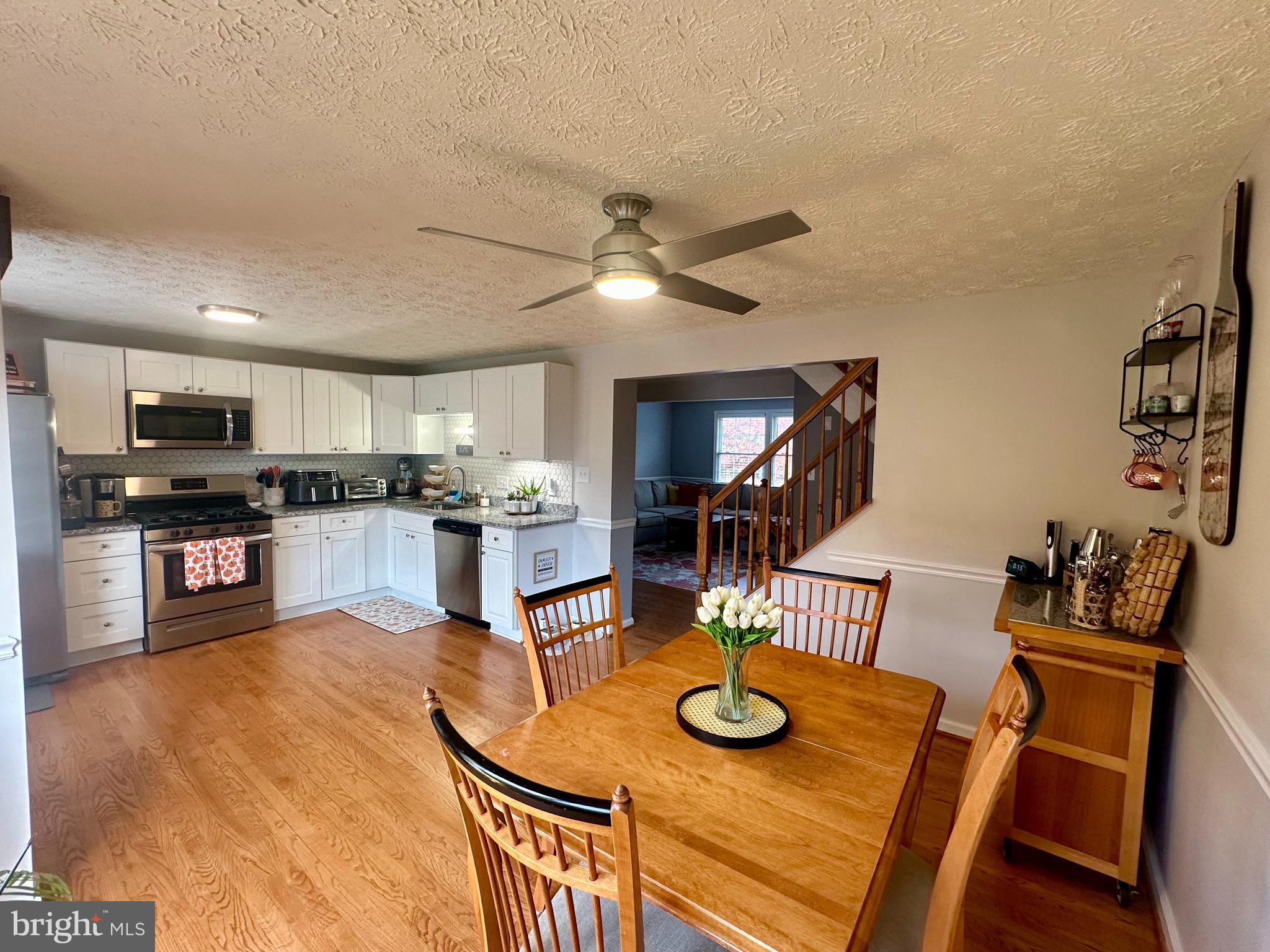 2409 Warm Spring Way Odenton, MD 21113 - Photo 6 of 24 Kitchen