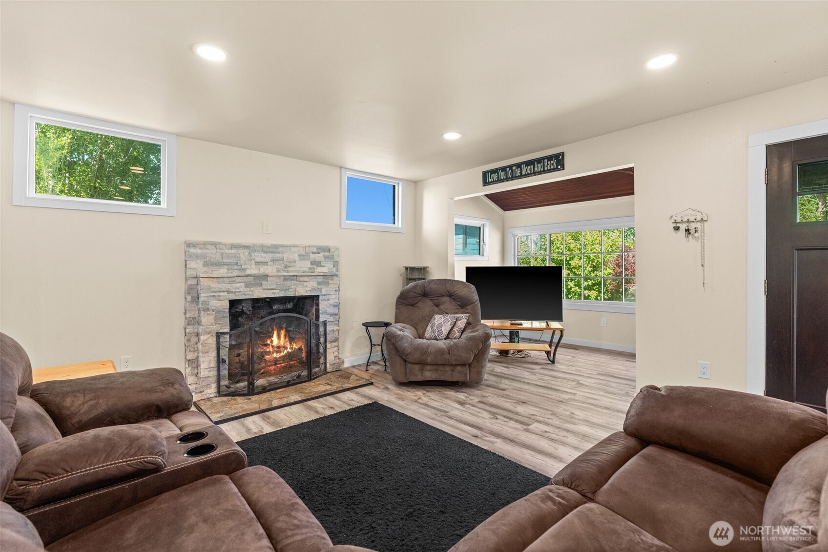 241 West Deyette Road Shelton, WA 98584 - Photo 11 of 40