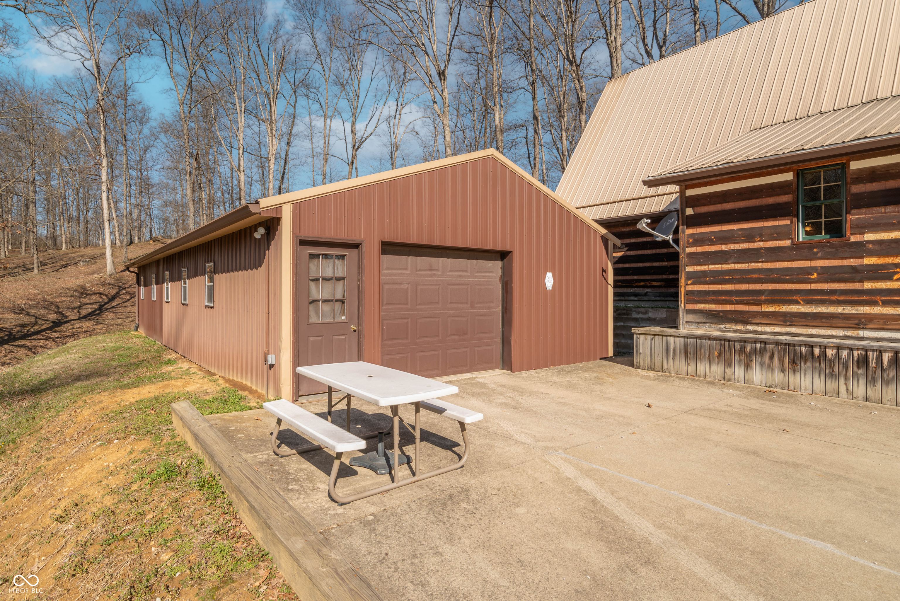 964 West Rusty Ridge Martinsville, IN 46151 - Photo 35 of 43 Gallery Image 35