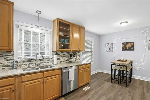 $1,995 | 317 Crafton Street, Winston-Salem, NC 27103