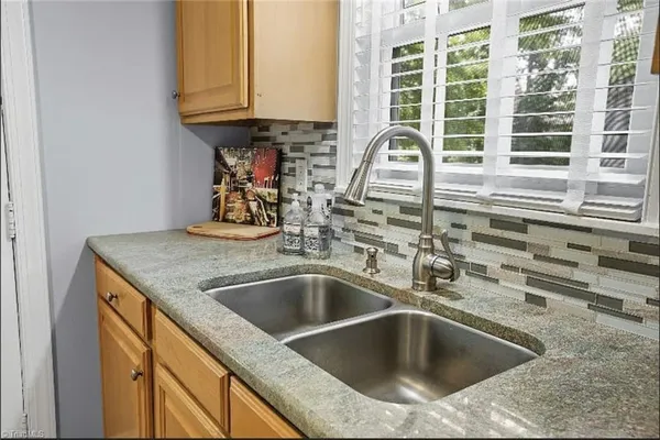 $1,995 | 317 Crafton Street, Winston-Salem, NC 27103