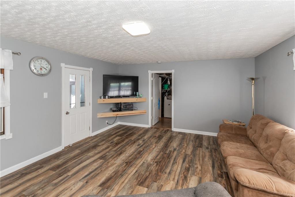 2019 Elizaville Road Lebanon, IN 46052 - Photo 9 of 30