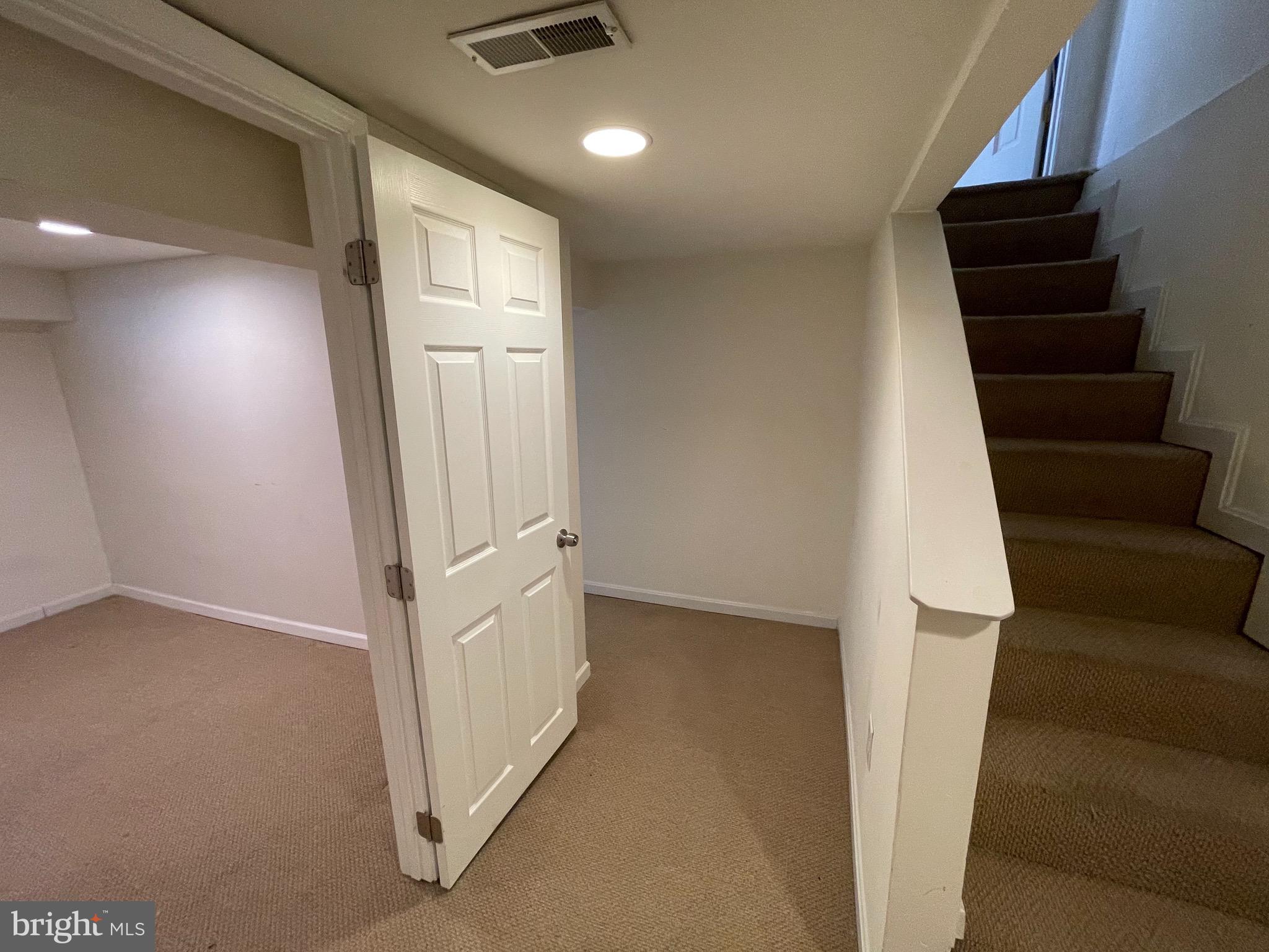 514 Columbia Road Northwest Washington, DC 20001 - Photo 28 of 34