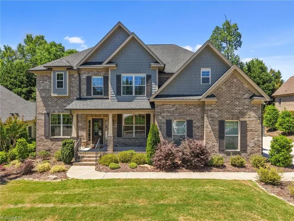 $895,000 | 2919 Wynnewood Drive, Greensboro, NC 27408