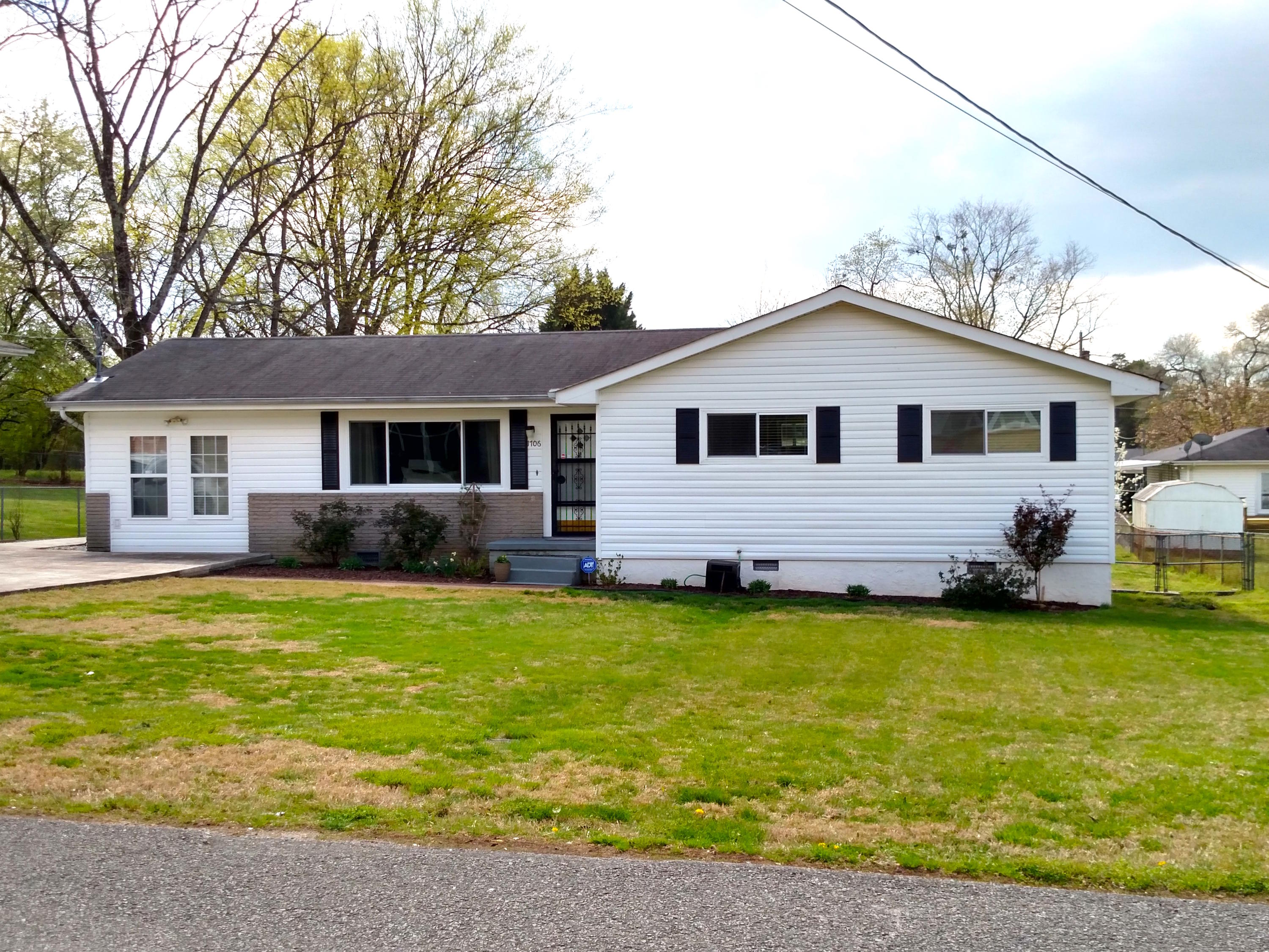 1706 Williams Road, Unit 16 Hixson, TN 37343 - Photo 1 of 14 STREET VIEW