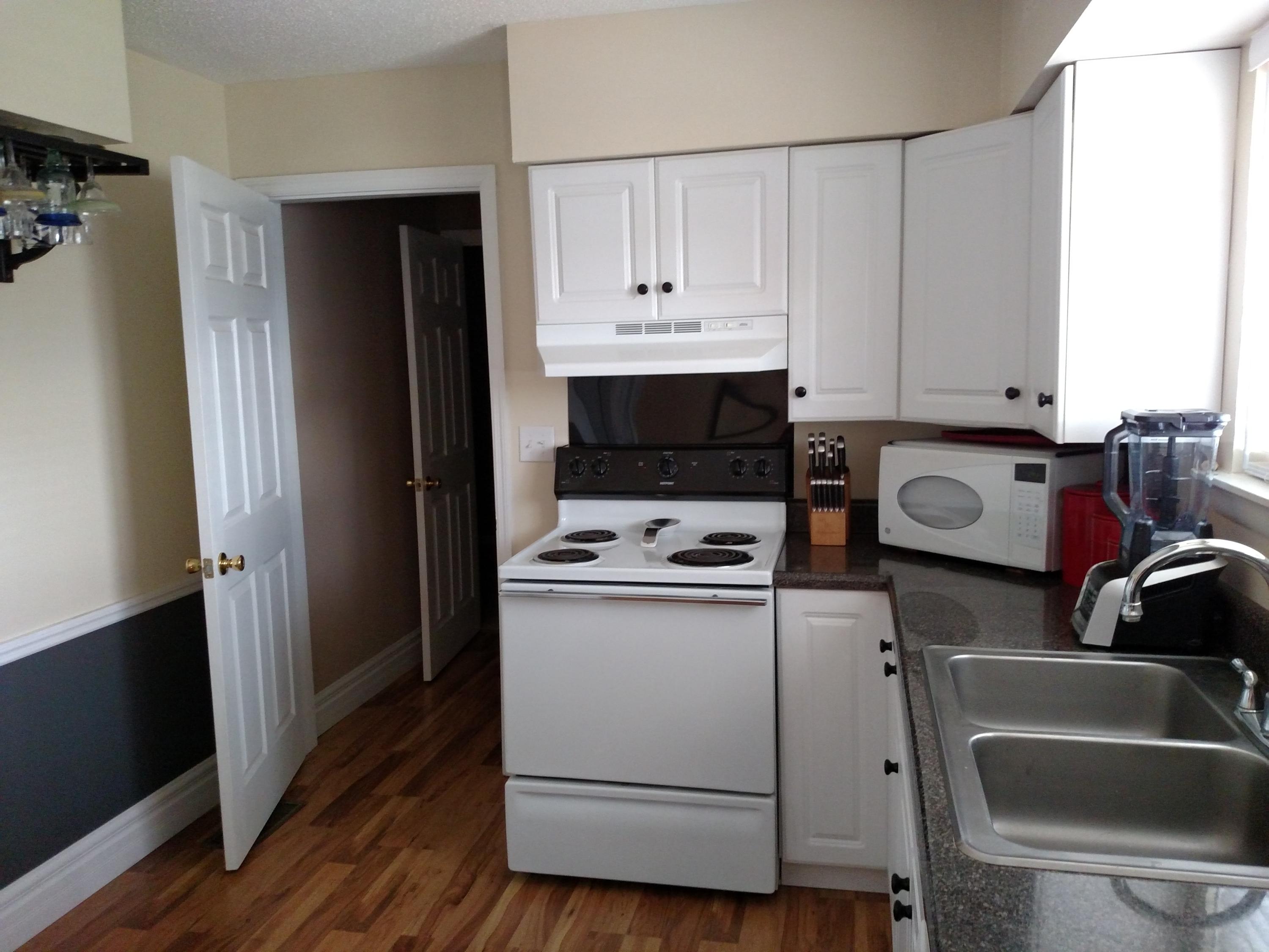 1706 Williams Road, Unit 16 Hixson, TN 37343 - Photo 7 of 14 KITCHEN2