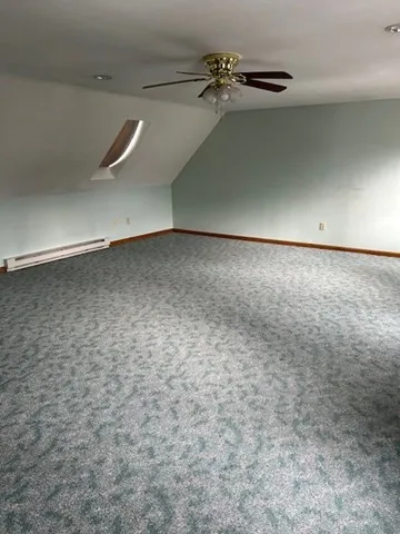 an empty room with a empty space