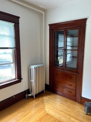 7 Ridgeland Road, Unit 1 Shrewsbury, MA 01545 - Photo 3 of 20 a view of an empty room with a window