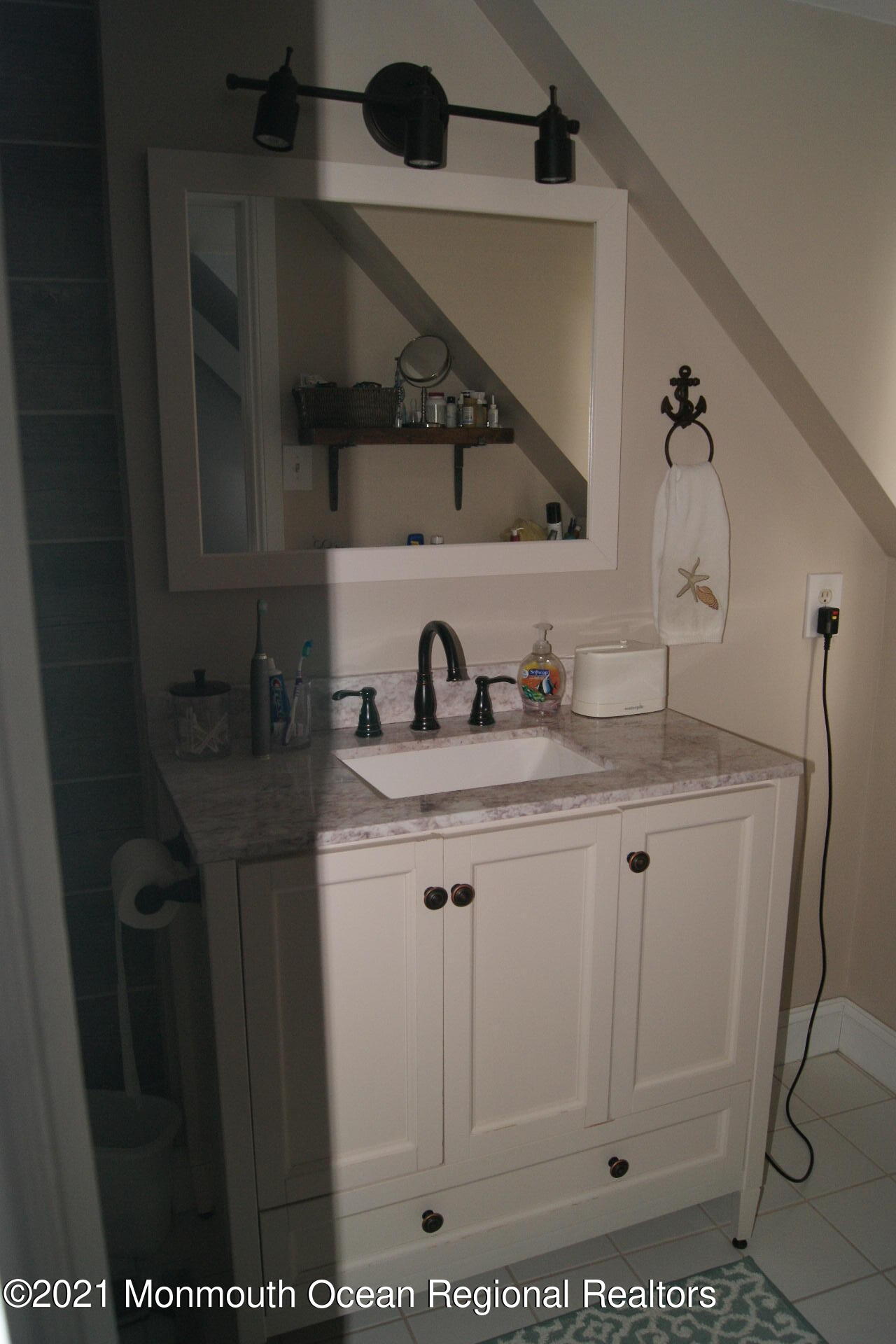 53 Wyckham Road Spring Lake Heights, NJ 07762 - Photo 22 of 37 a view of cabinets and window