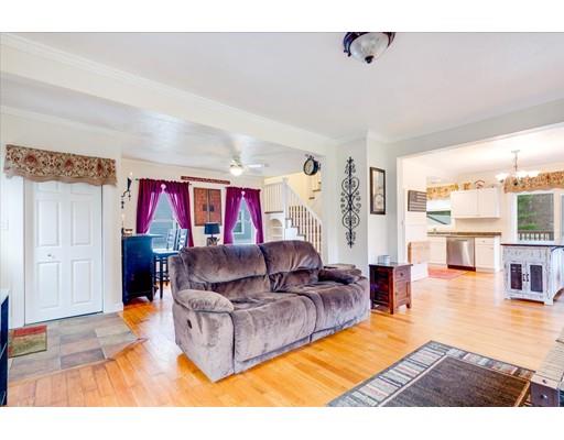 87 Myricks Street Berkley, MA 02779 - Photo 9 of 19