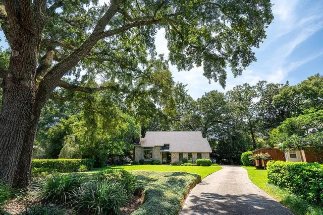 $2,700 | 3724 Longchamp Circle, Tallahassee, FL 32309