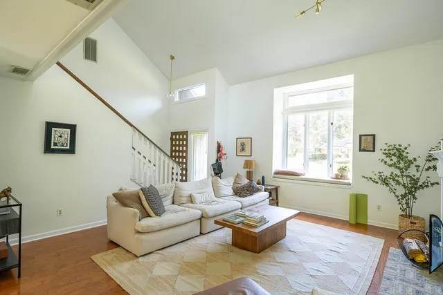 $2,700 | 3724 Longchamp Circle, Tallahassee, FL 32309