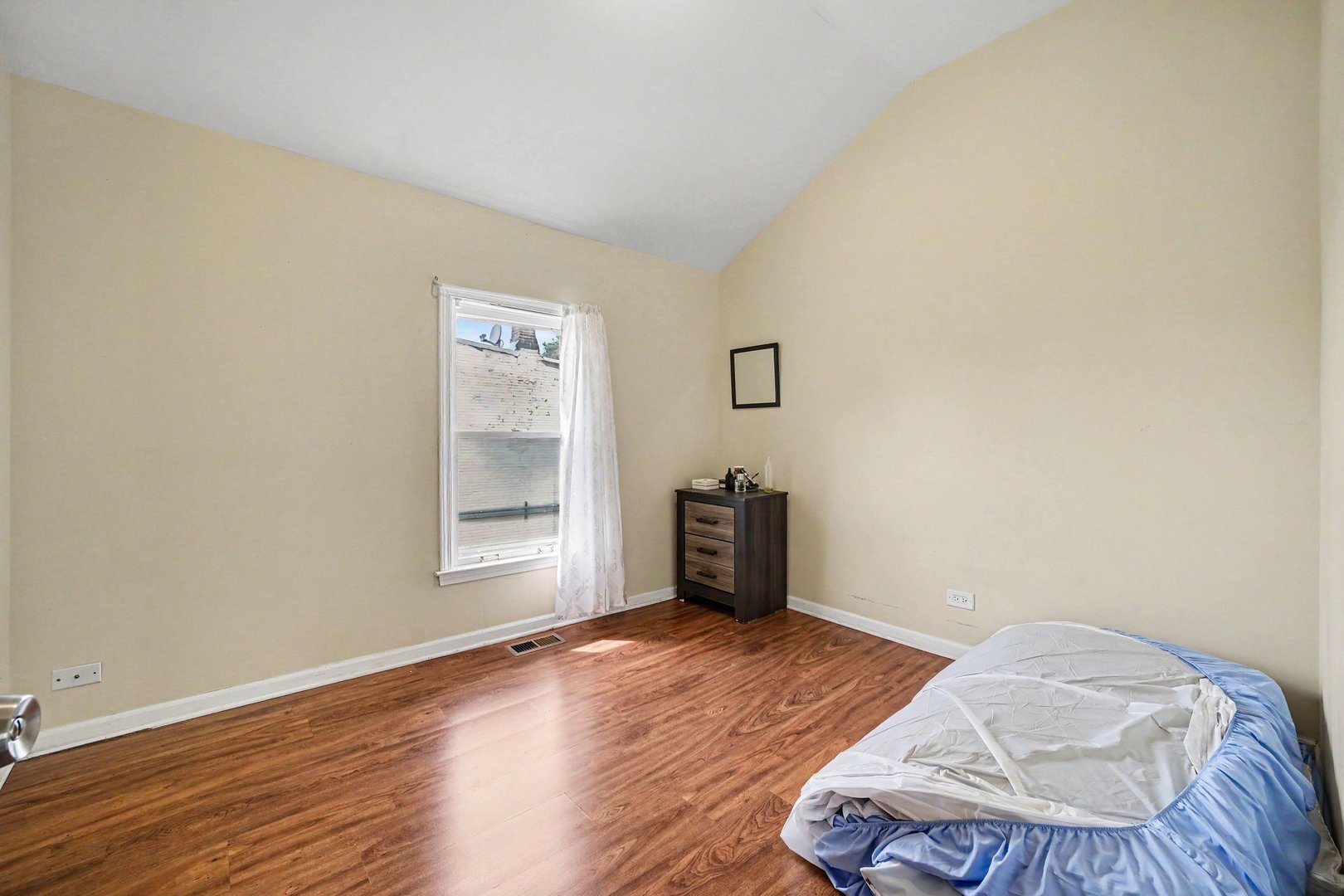 217 Michigan Street Elgin, IL 60120 - Photo 16 of 25