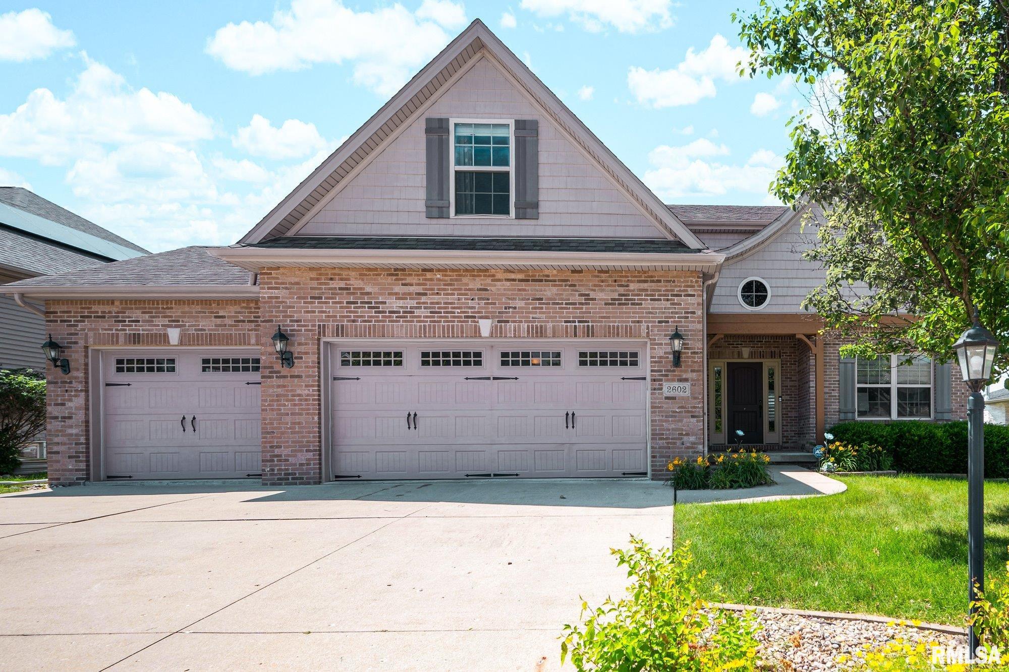 2602 West Carrington Court Dunlap, IL 61525 - Photo 2 of 51