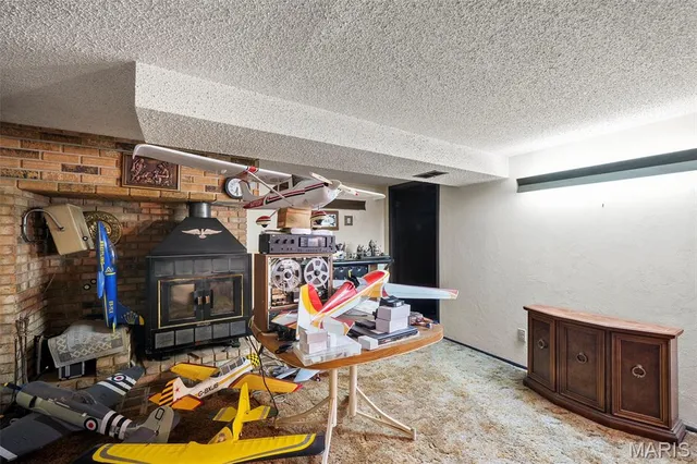 $165,000 | 946 Tree Trails Lane, Fenton, MO 63026