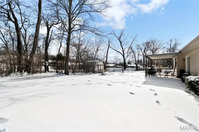 $165,000 | 946 Tree Trails Lane, Fenton, MO 63026