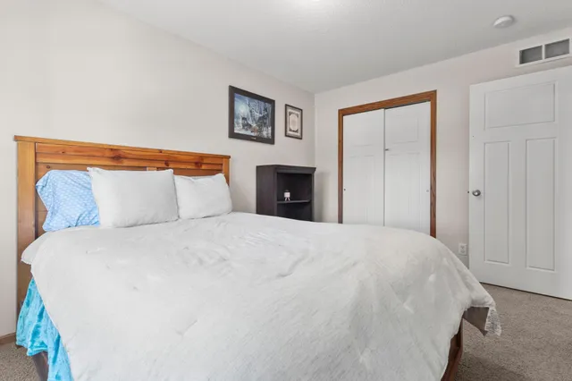 $290,000 | 2414 Elianna Drive, Northfield, MN 55057