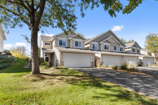 $290,000 | 2414 Elianna Drive, Northfield, MN 55057