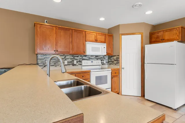 $290,000 | 2414 Elianna Drive, Northfield, MN 55057