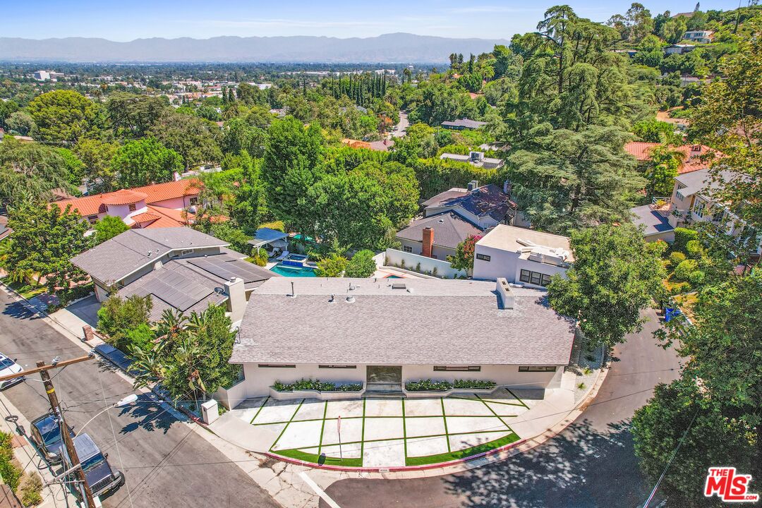 4166 Crisp Canyon Road Sherman Oaks, CA 91403 - Photo 48 of 54 an aerial view of a house