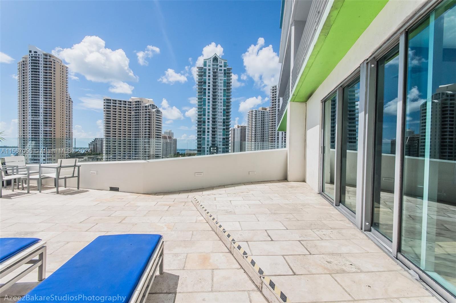 335 South Biscayne Boulevard, Unit 2703 Miami, FL 33131 - Photo 22 of 55