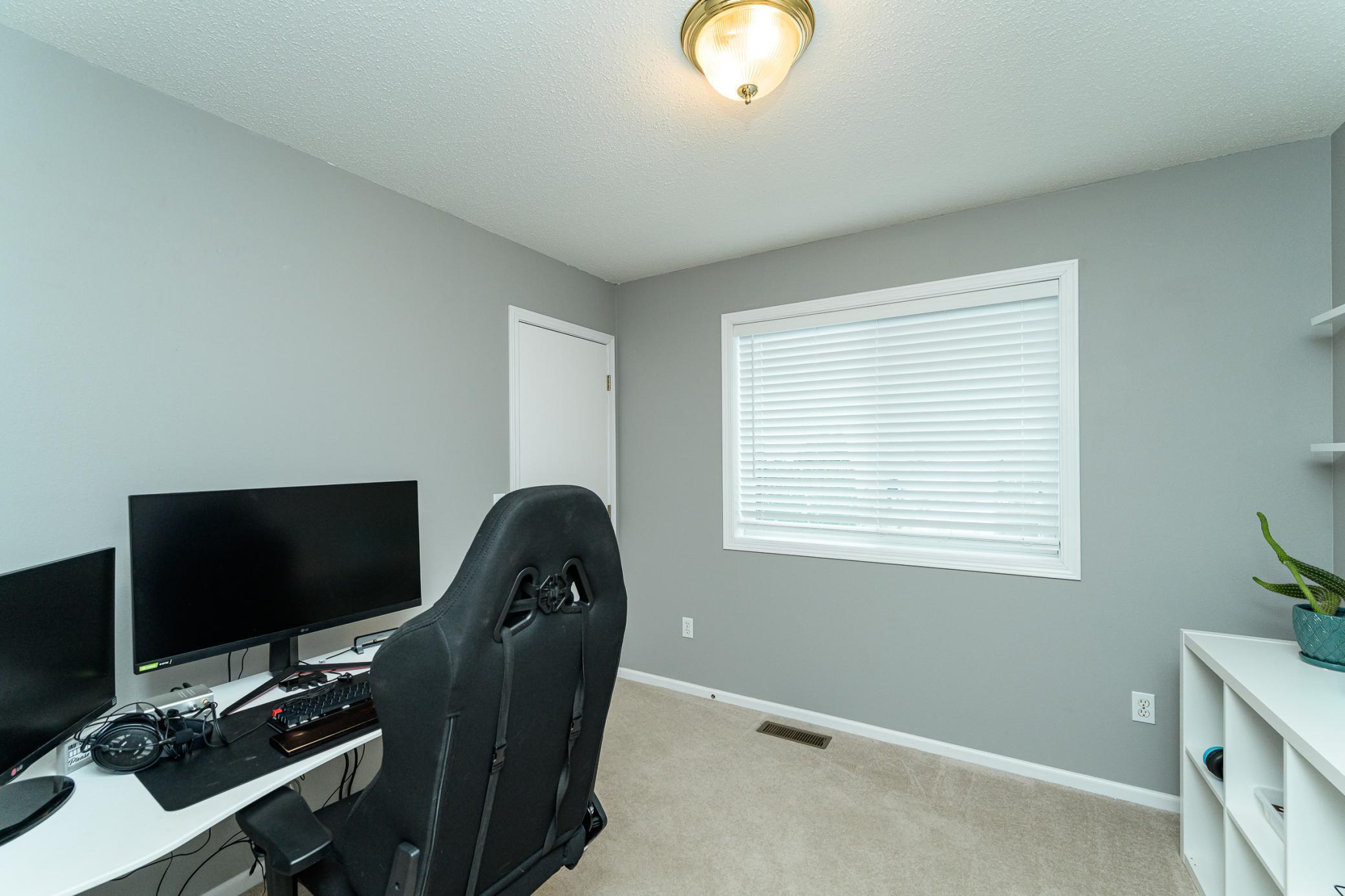 4180 Peregrine Ln S East Rochester, MN 55904 - Photo 13 of 27