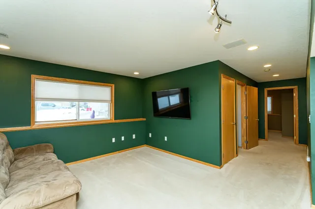 $315,000 | 4180 Peregrine Ln S East, Rochester, MN 55904