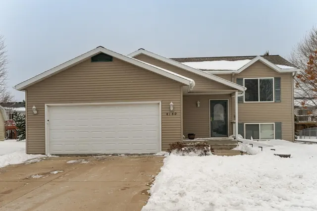 $315,000 | 4180 Peregrine Ln S East, Rochester, MN 55904