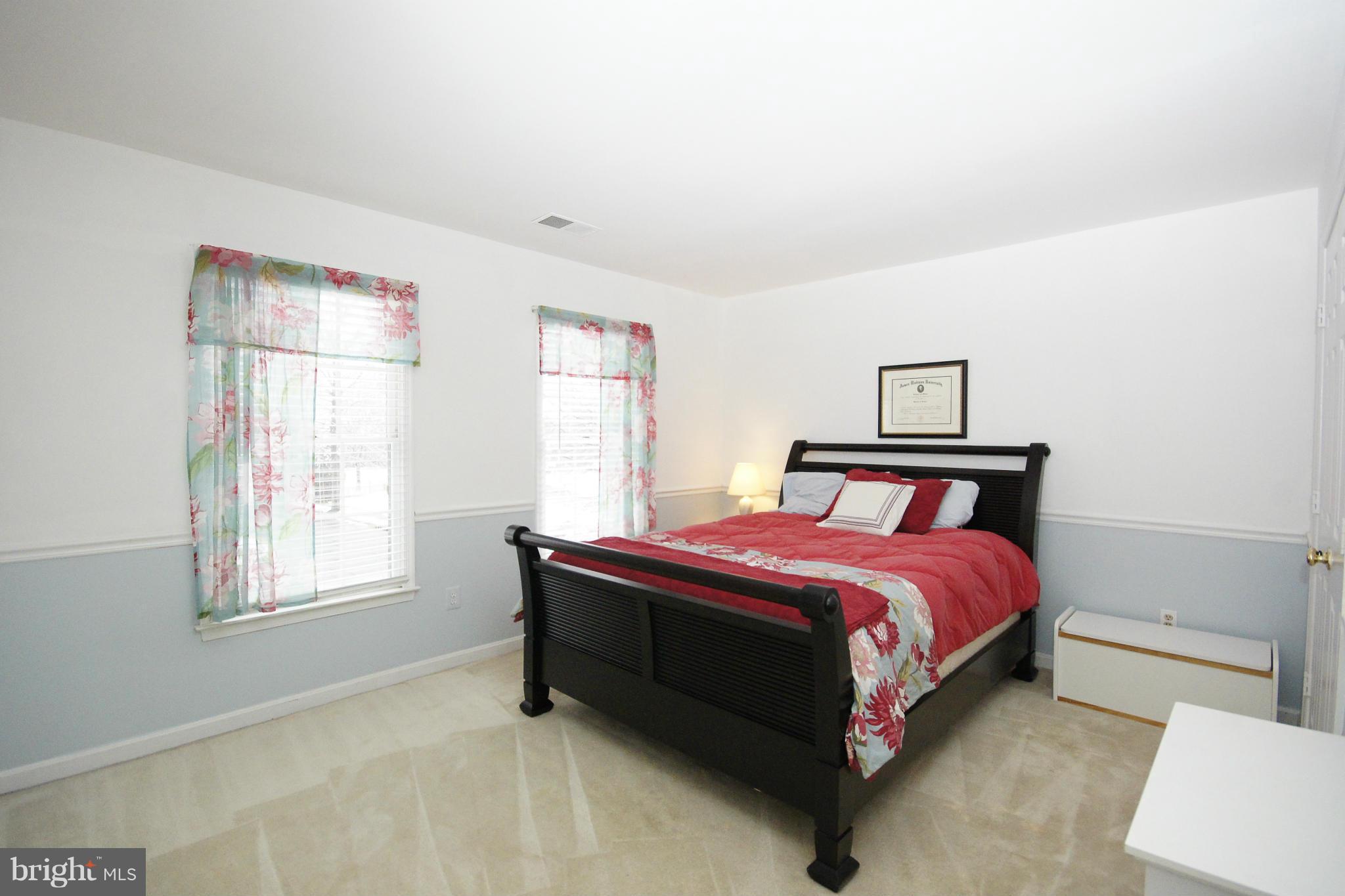 9729 Starling Road Ellicott City, MD 21042 - Photo 17 of 28 Second Bedroom