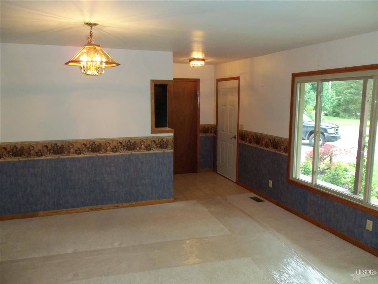 5093 State Rte 101 Butler, IN 46721 - Photo 2 of 24