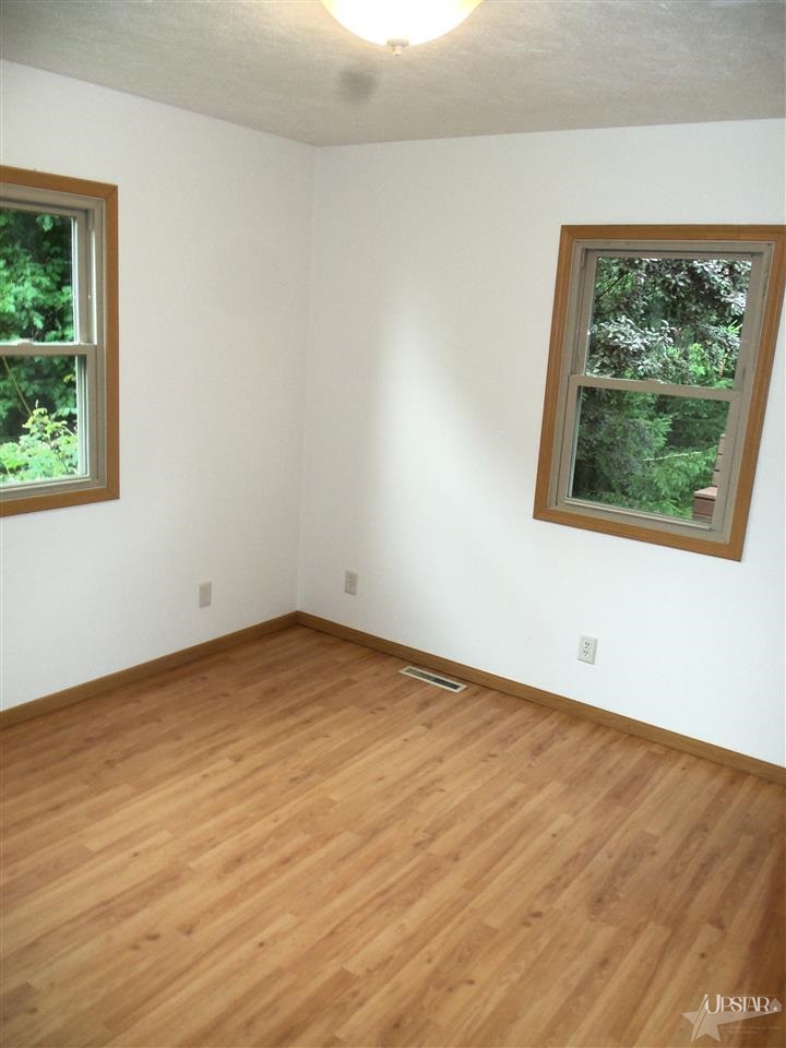 5093 State Rte 101 Butler, IN 46721 - Photo 13 of 24