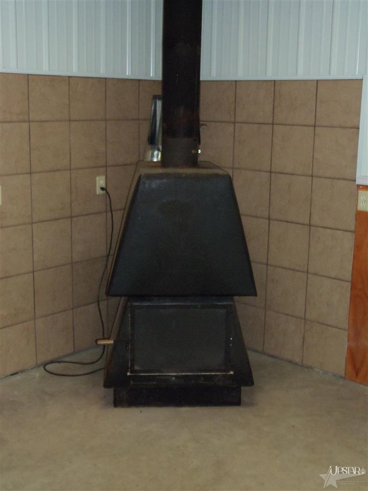 5093 State Rte 101 Butler, IN 46721 - Photo 20 of 24