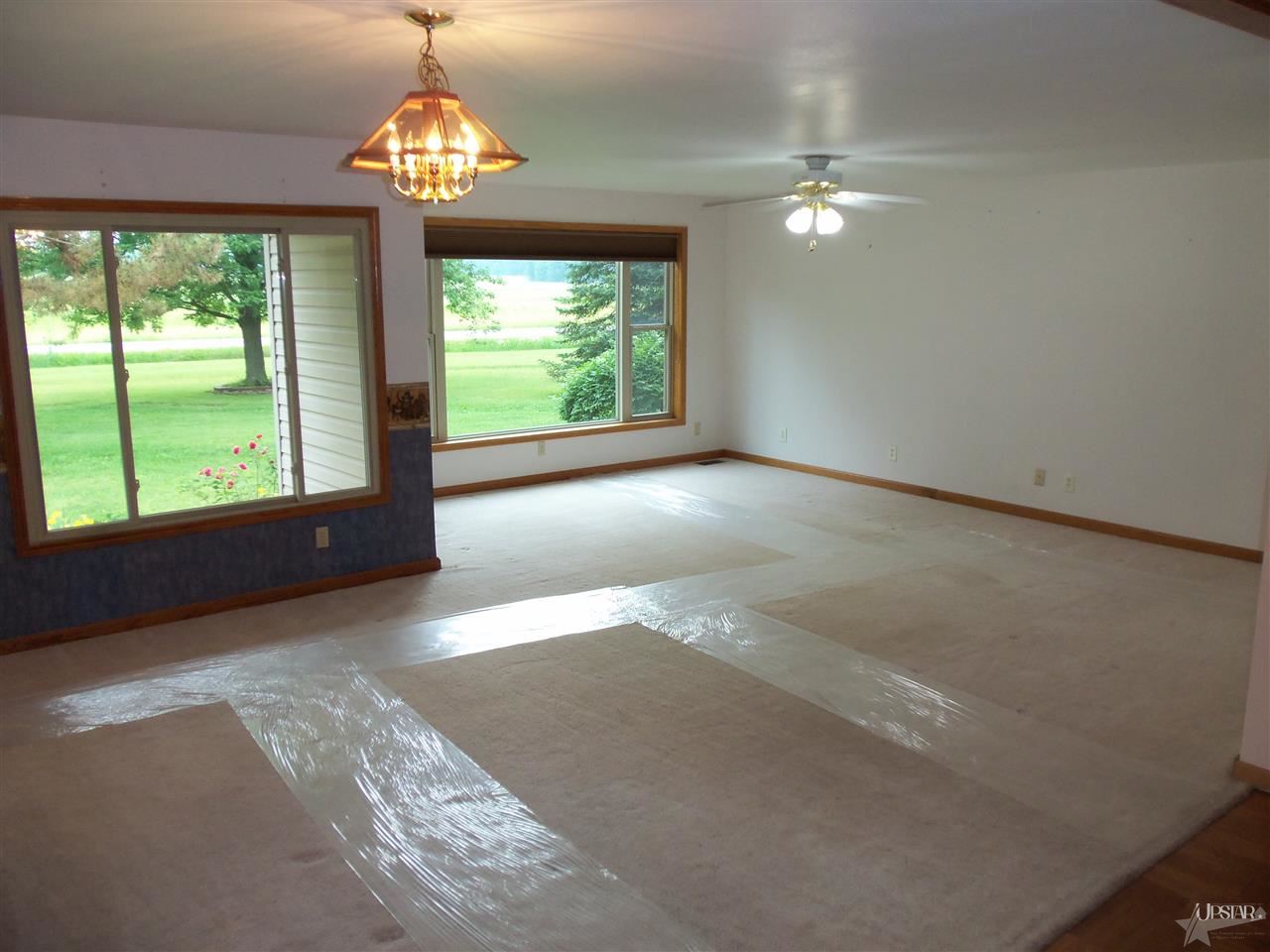5093 State Rte 101 Butler, IN 46721 - Photo 3 of 24