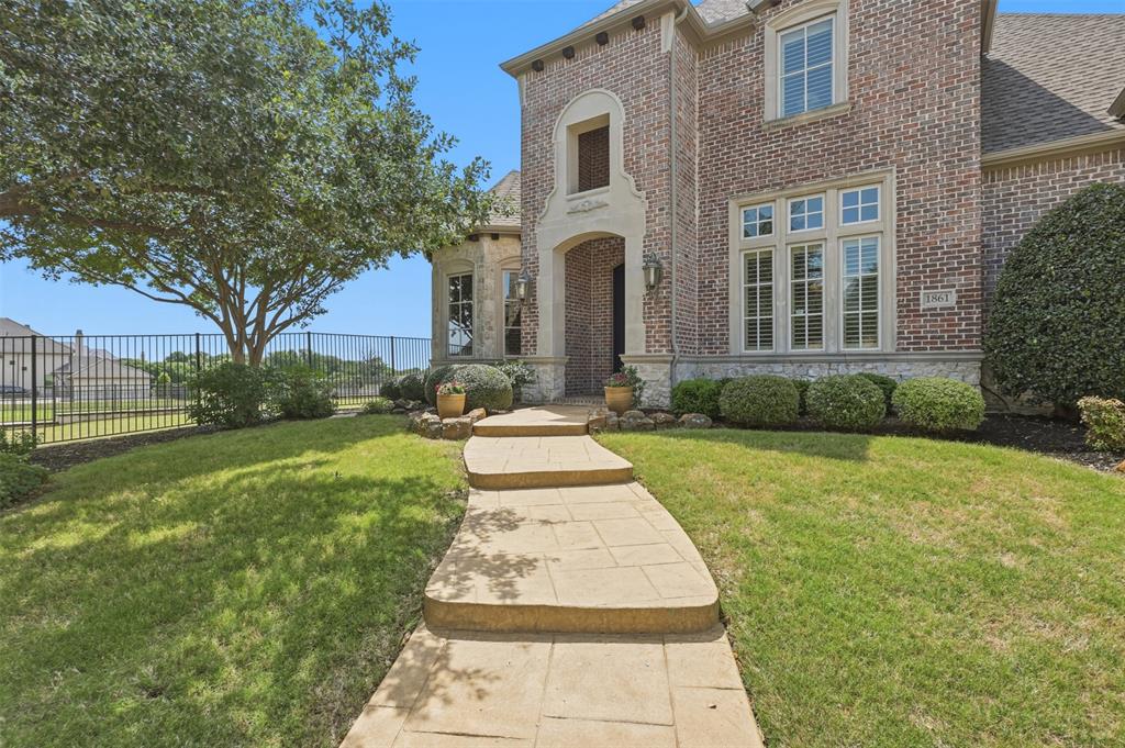 1861 Sunset Court Allen, TX 75013 - Photo 2 of 40 Walkway