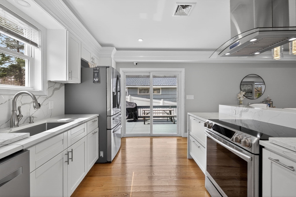 50 Great Elm Road Billerica, MA 01821 - Photo 4 of 29