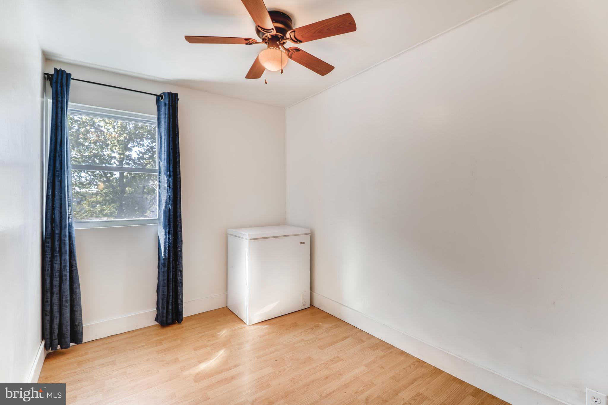 2908 Freeway Baltimore, MD 21227 - Photo 18 of 21
