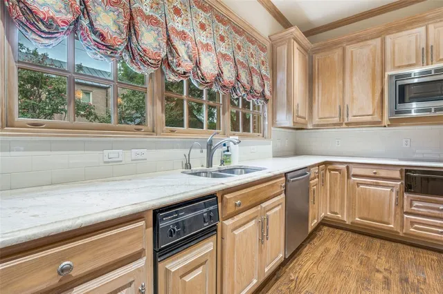 $1,799,000 | 5804 Redwood Court, Dallas, TX 75209