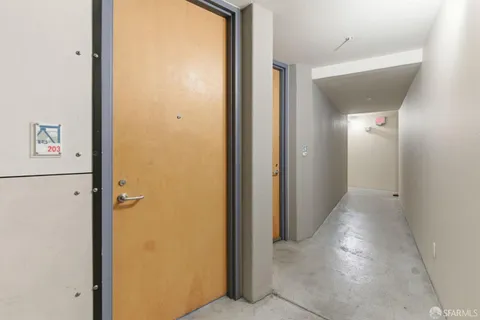 $728,000 | 18 Lansing Street, Unit 203, San Francisco, CA 94105