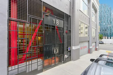 $728,000 | 18 Lansing Street, Unit 203, San Francisco, CA 94105