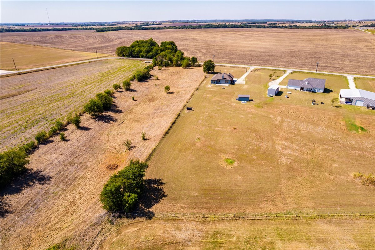 909 County Road 342 Granger, TX 76530 - Photo 36 of 37