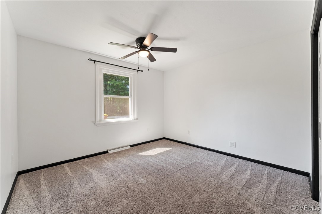 523 Dering Road Petersburg, VA 23805 - Photo 21 of 35 Gallery Image 21