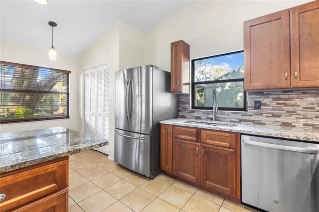 $210,000 | 5015 Barrington Circle, Unit 201, Sarasota, FL 34234