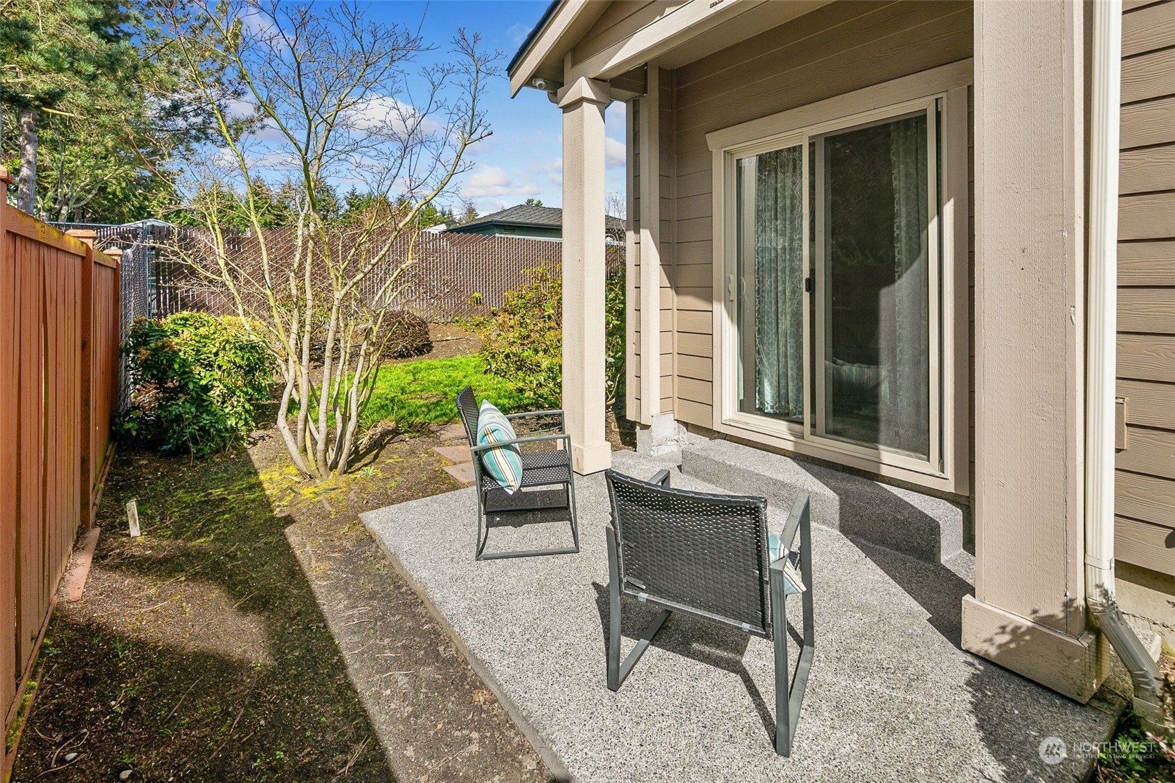 3801 Northeast 3rd Place Renton, WA 98056 - Photo 24 of 29 Gallery Image 24
