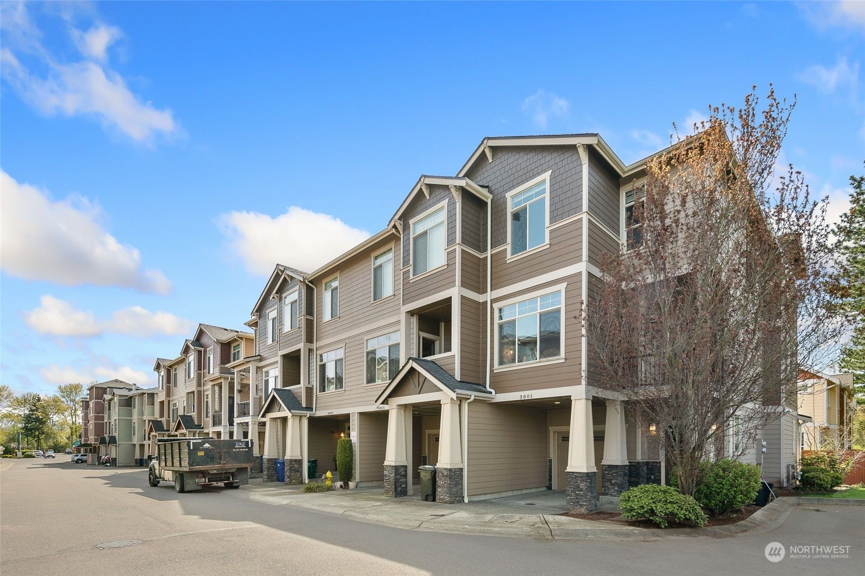 3801 Northeast 3rd Place Renton, WA 98056 - Photo 26 of 29 Gallery Image 26