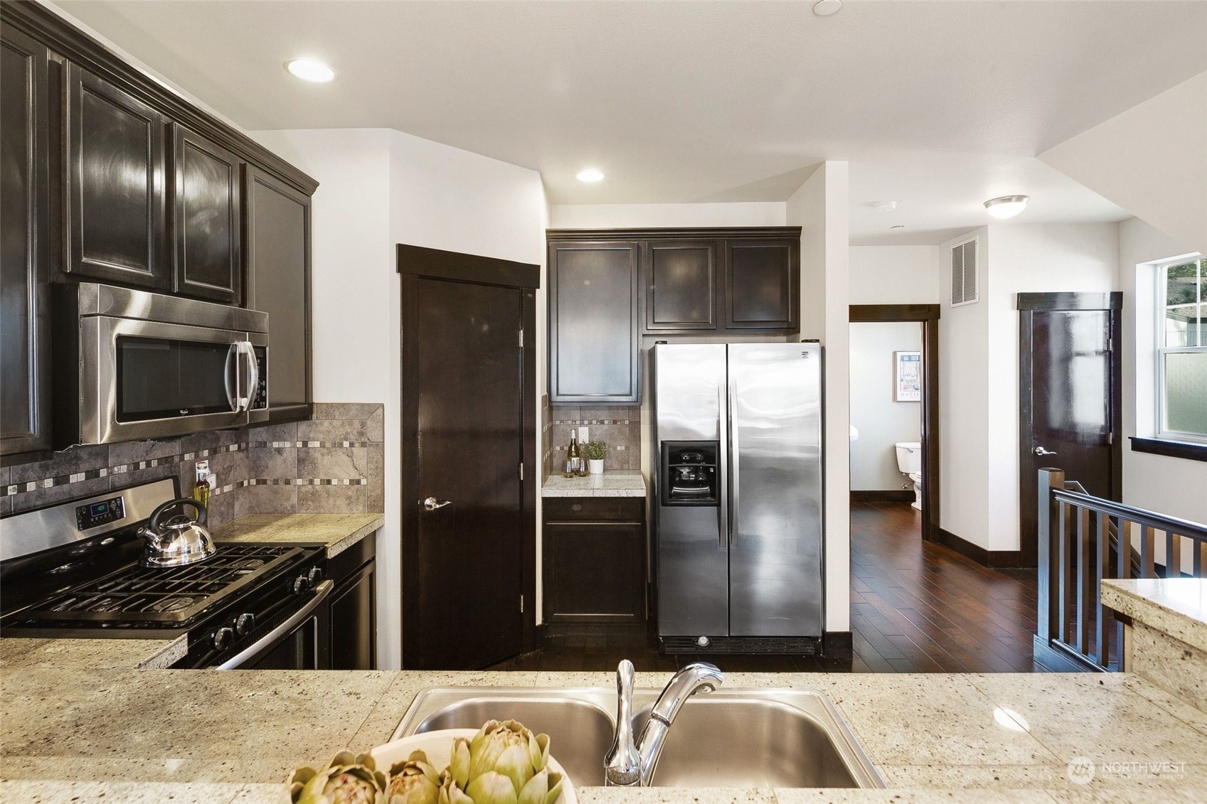 3801 Northeast 3rd Place Renton, WA 98056 - Photo 9 of 29 Gallery Image 9