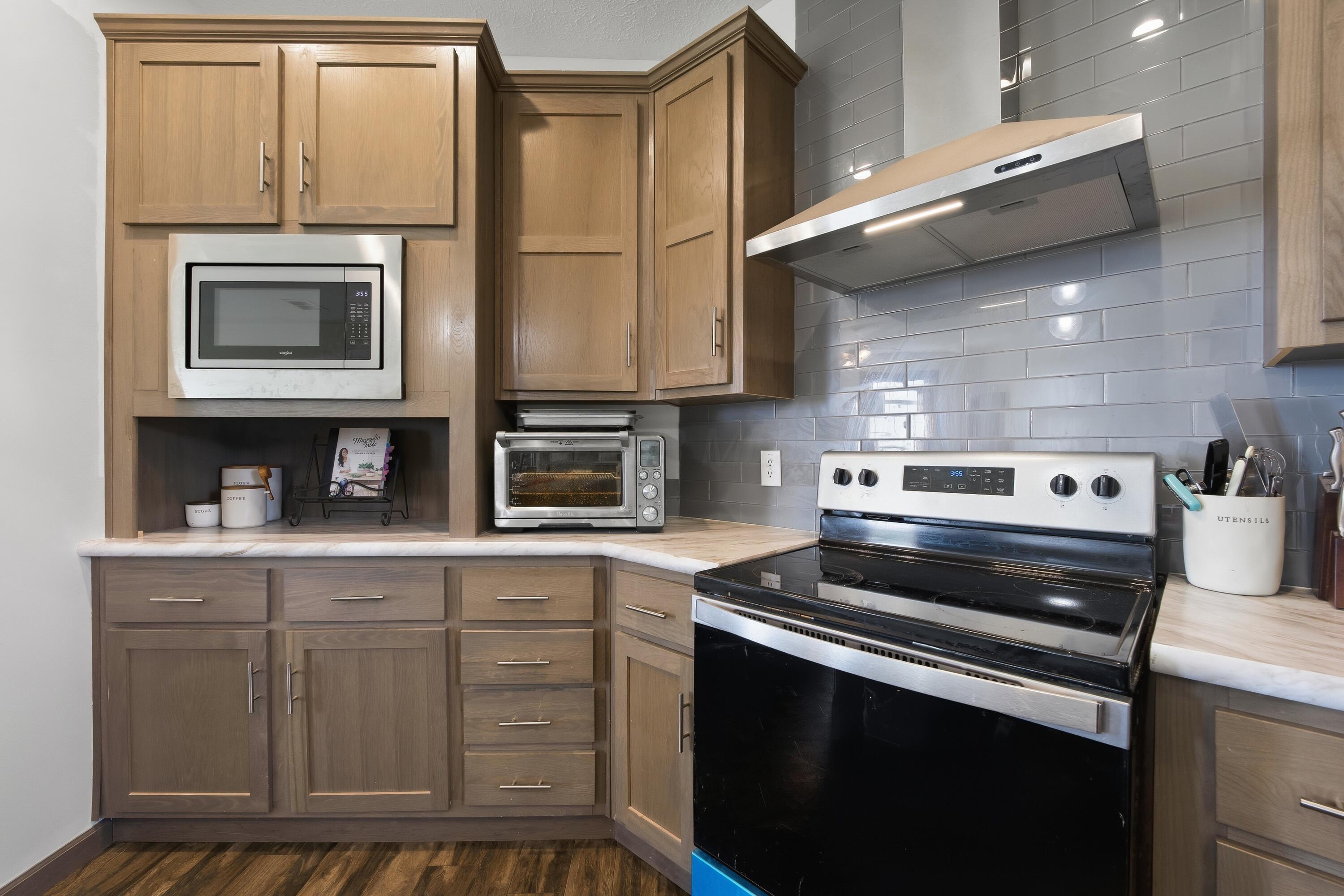 11144 Dingess Road Circleville, OH 43113 - Photo 9 of 47 Kitchen5