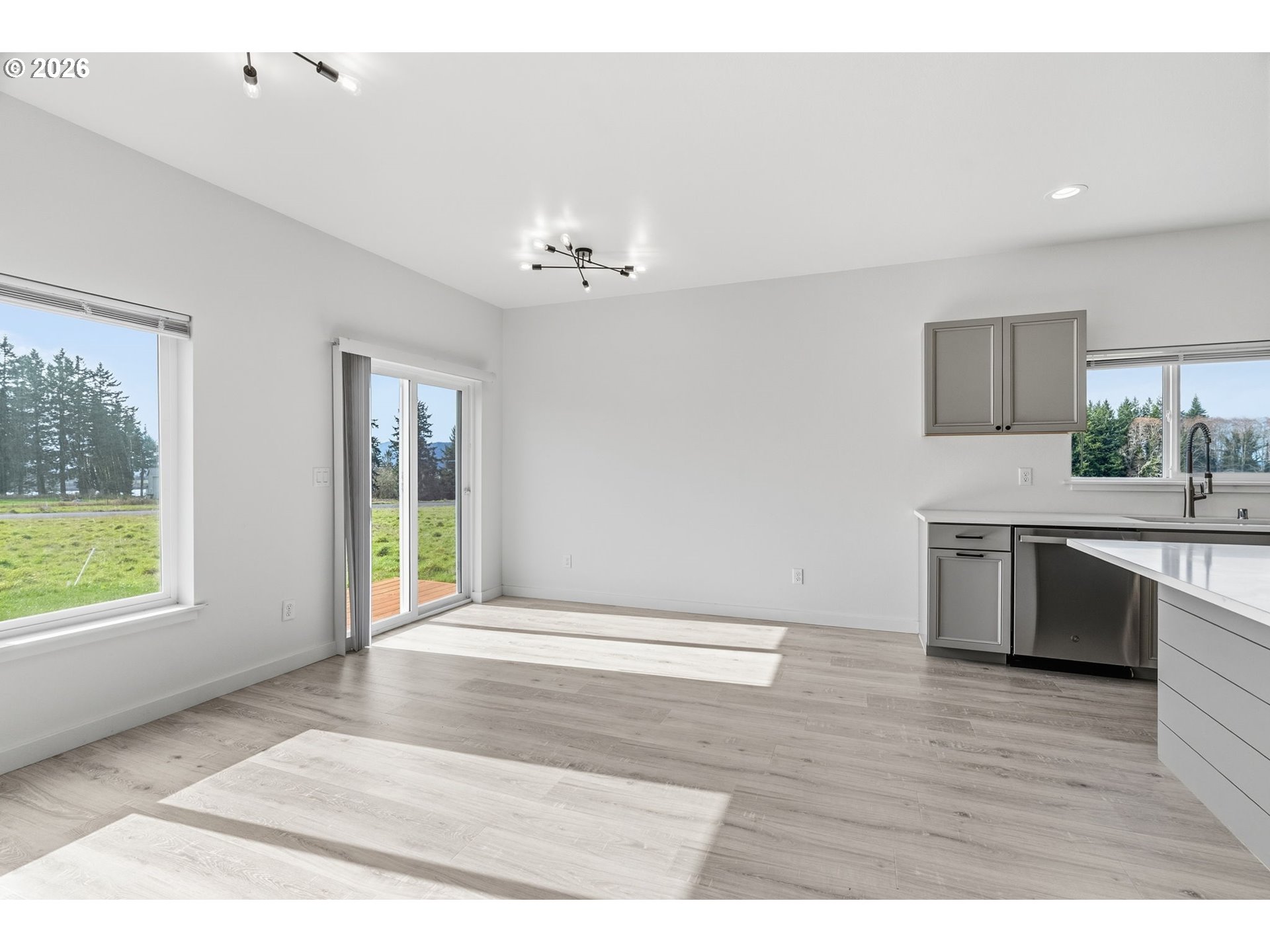 9 Anchor Way, Unit B Cathlamet, WA 98612 - Photo 11 of 24