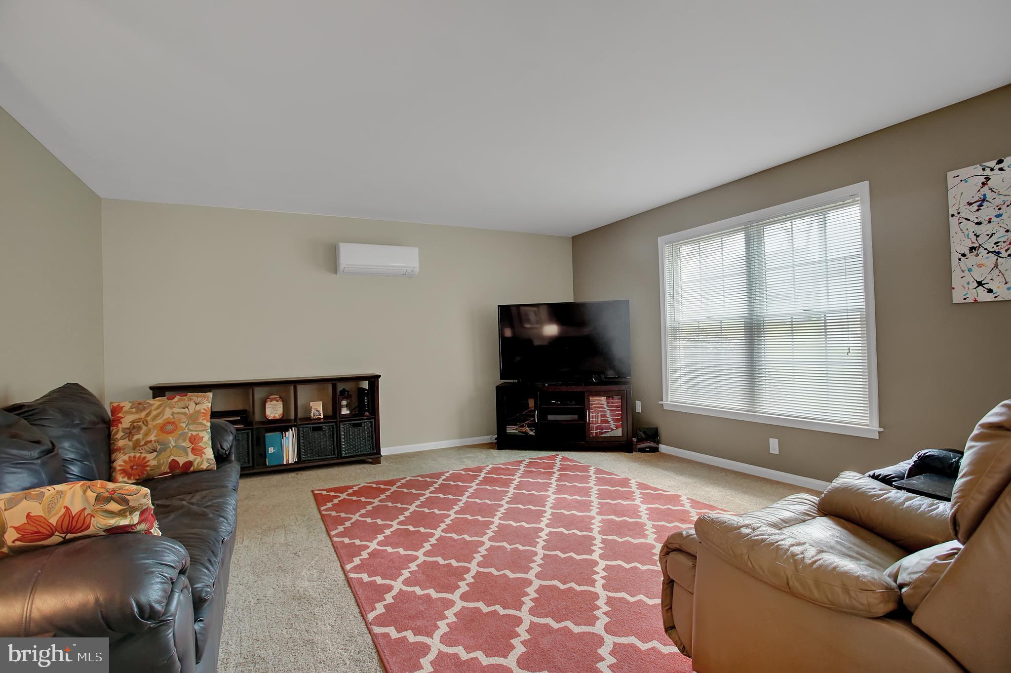 2878 Ridings Way York, PA 17408 - Photo 22 of 59 Great Room 1